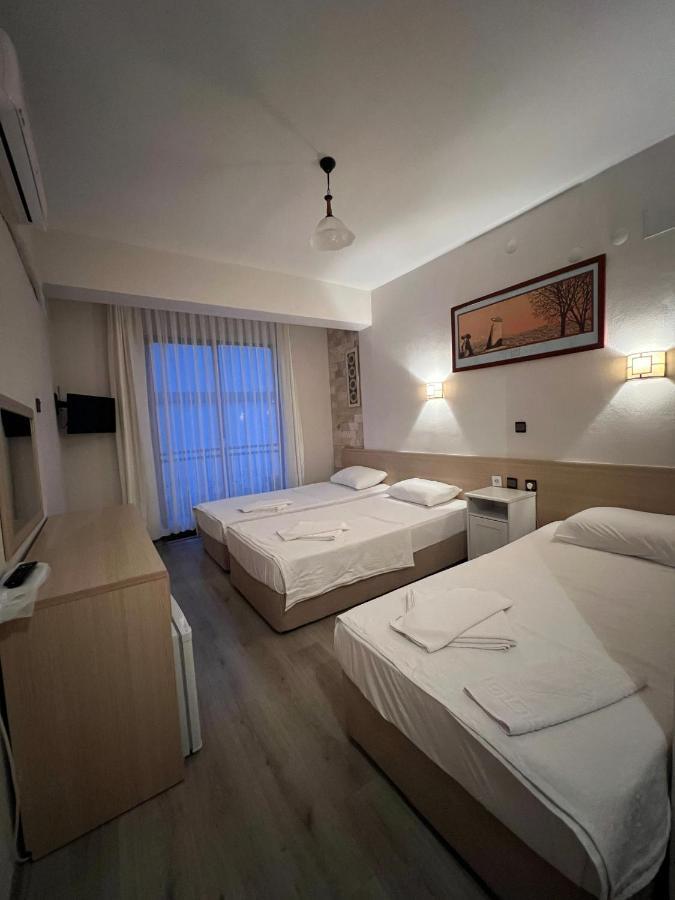拜拉姆酒店 Çeşme 外观 照片
